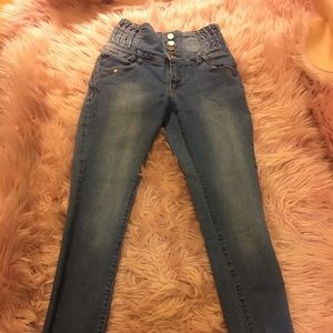 Butt lifting jeans size 5